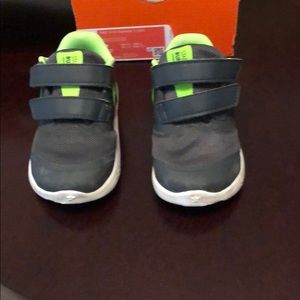 Toddler boys sneakers